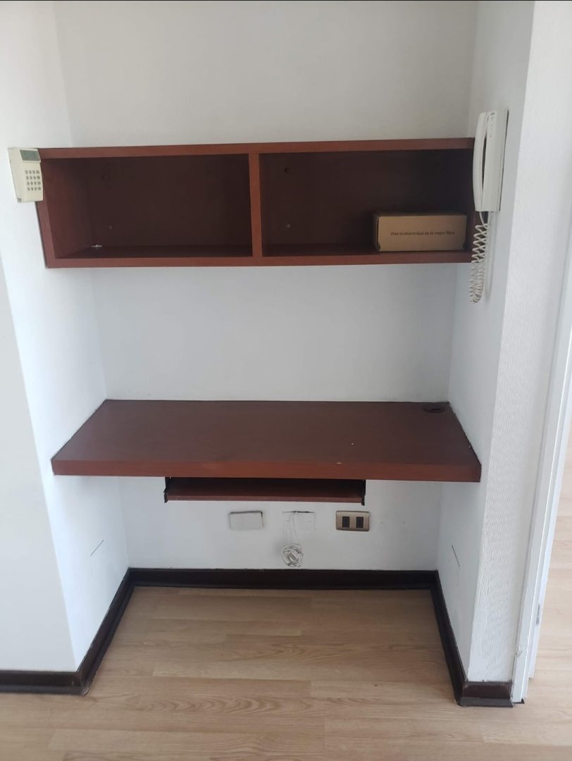 Amplio departamento tipo Mariposa en santiago Centro, sector Parque Almagro con Estacionamiento.